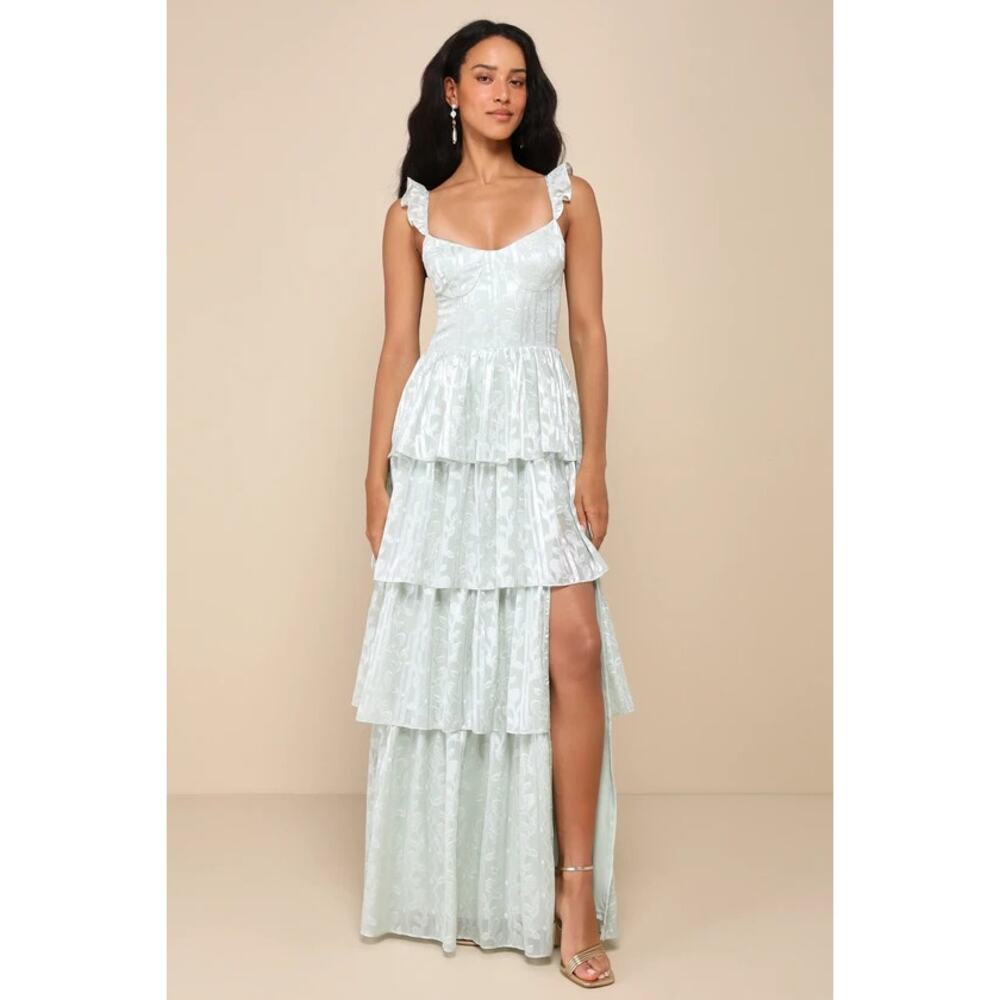 NWT Lulus Stunning Glory Sage Green Floral Jacquard Tiered Maxi Dress Party Sz M